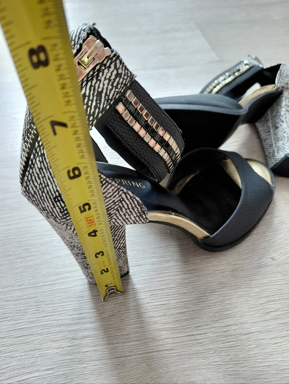 Call It Spring Black & White Patterned Block Heel Sandals Size 9